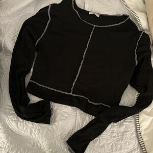 Black long sleeveve